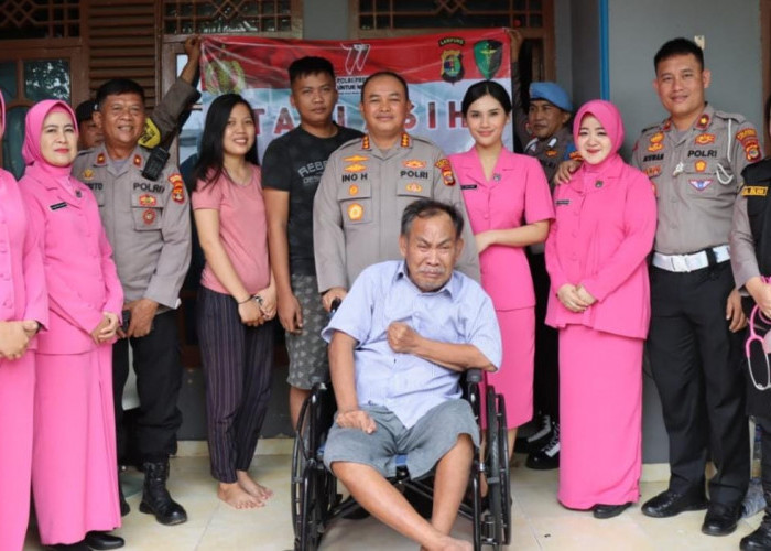 Hari Bhayangkara Ke-77, Kapolresta Bandar Lampung Kunjungi Purnawirawan dan Anggota yang Sedang Sakit
