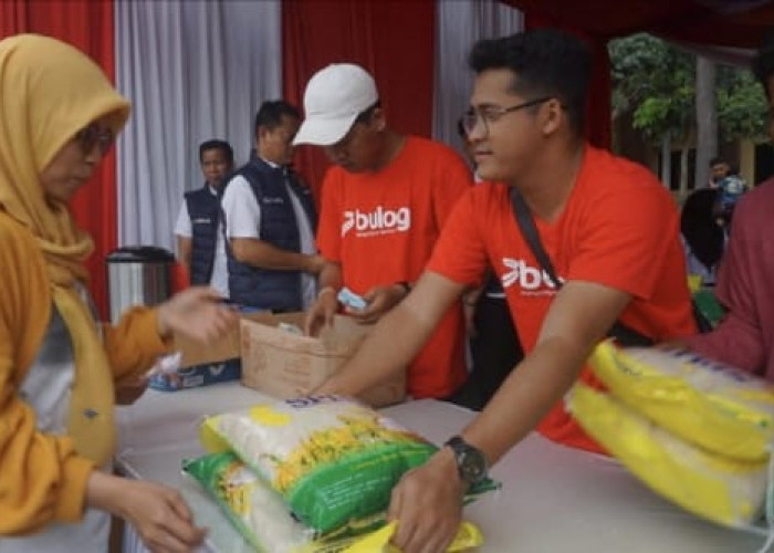 Polda Lampung Gelar Pasar Murah Nataru untuk Bantu Warga Kurang Mampu di Tiga Kecamatan