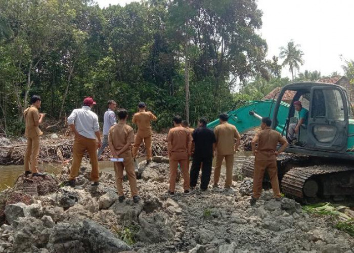Cegah Banjir, Tanjung Setia Normalisasi Aliran Sungai