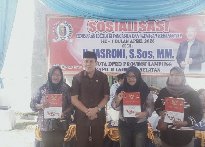 Perkuat Nilai Pancasila H.Jasroni Gelar Sosialisasi IPWK di Desa Way Huwi 