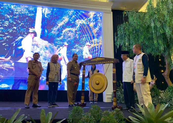 Gubernur Arinal Djunaidi Buka Festival Wisata Hutan Lampung