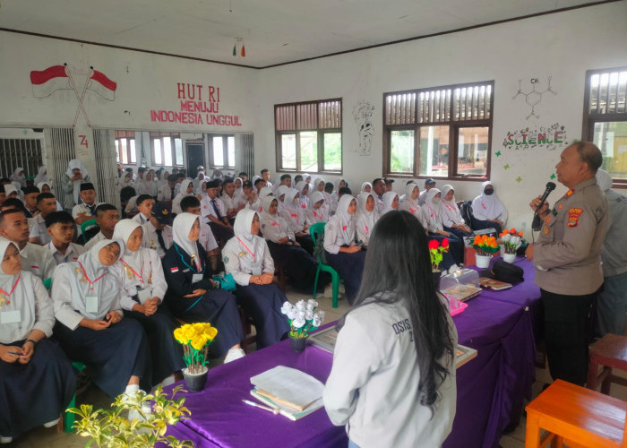 Cegah Penyalahgunaan Narkotika Sejak Dini, Polres Lampung Barat Lakukan Penyuluhan di SMA 2 Liwa