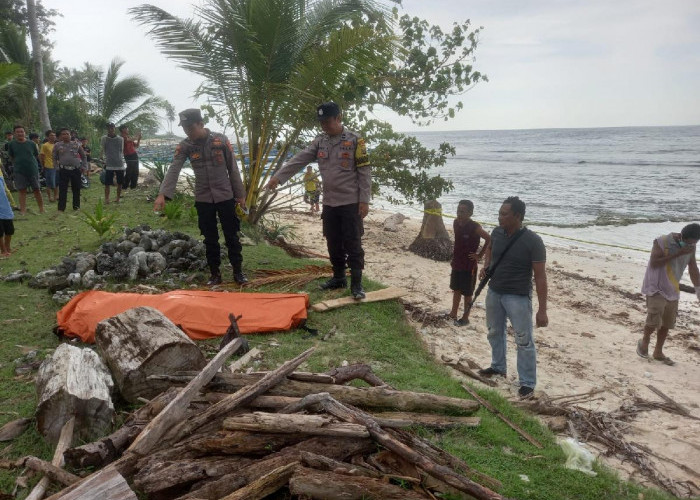 Berhasil Dievakuasi, Ini Identitas Mayat yang Ditemukan di Laut Way Batang
