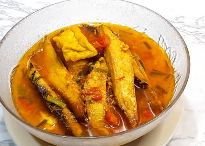 Geseng Tongkol Madura: Hidangan Pedas Gurih dengan Aroma Rempah Khas Pesisir