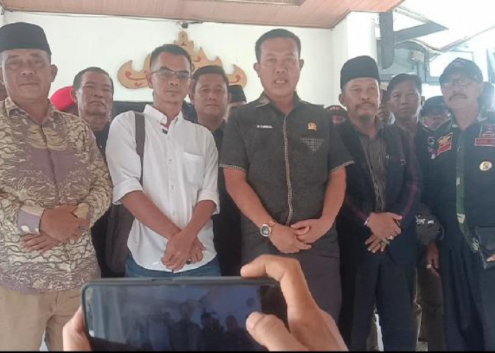 Ketua DPRD Lampung Utara Janji Perjuangkan Hak Tanah Warga yang Diklaim Kimal