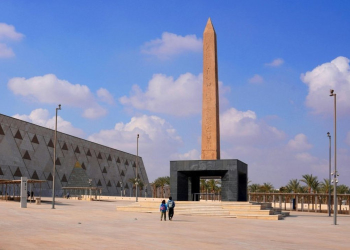 Tugu Obelisk: Lambang Keagungan dan Spiritualitas Mesir Kuno