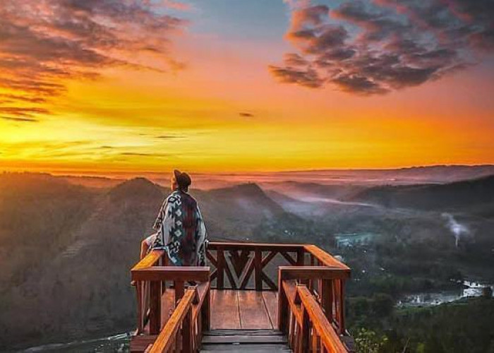 Bukit Panguk Kediwung, Destinasi Negeri di Atas Awan