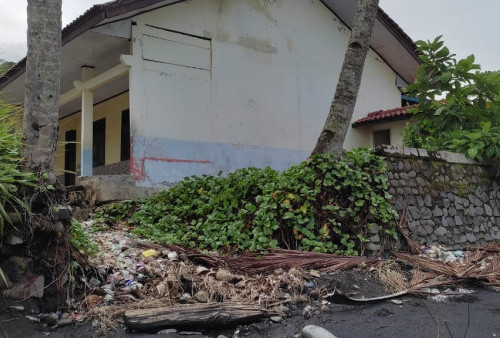 Rumah Hingga Fasum Terancam Abrasi Pantai