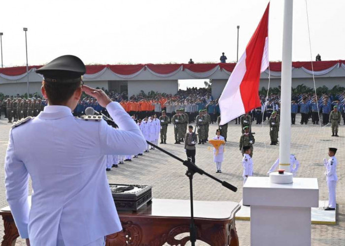 Merah Putih Menyala dari Menara Siger, Lampung Selatan Rayakan HUT ke-81 RI