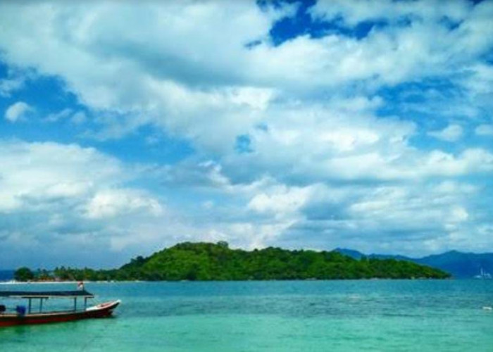 4 Lokasi Wisata Pantai Paling Ramai Pengunjung di Lampung 