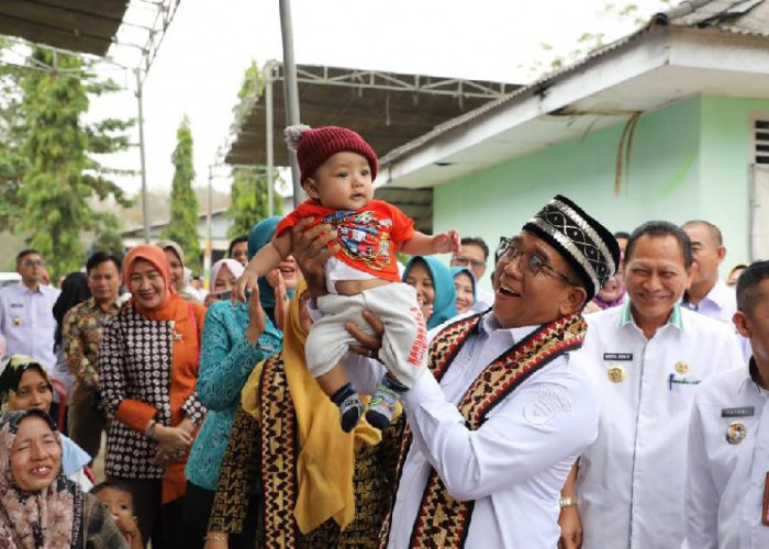 Pj Gubernur Lampung Samsudin Tinjau Penanggulangan Stunting di Tulang Bawang 