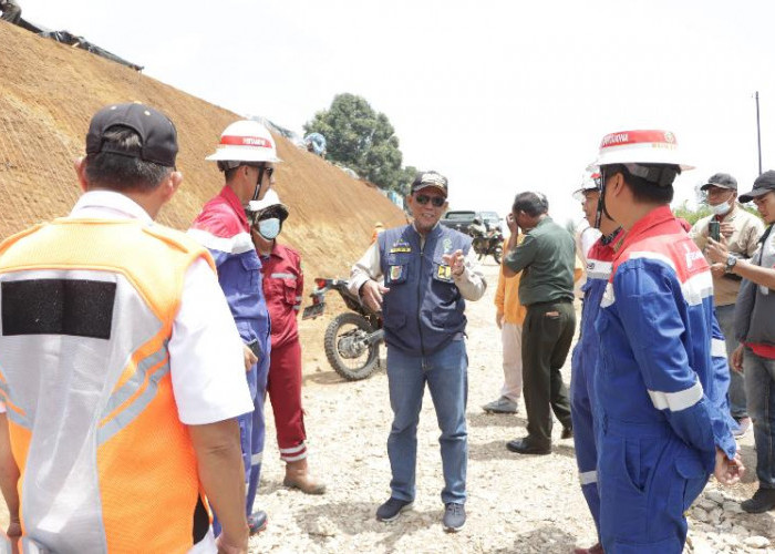 Pemprov Lampung dan Pertamina Geothermal Energy Perbaiki Jalan Talang Padang-Ngarip Terdampak Longsor