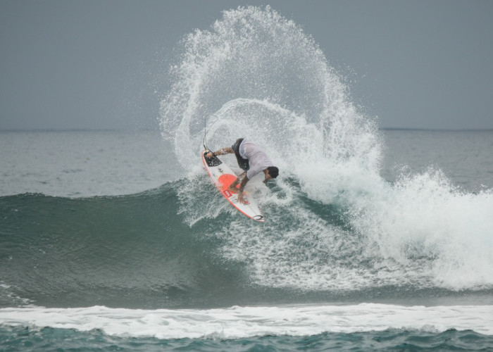 Krui Pro Satu-Satunya Kejuaraan Surfing Kelas Dunia di Indonesia