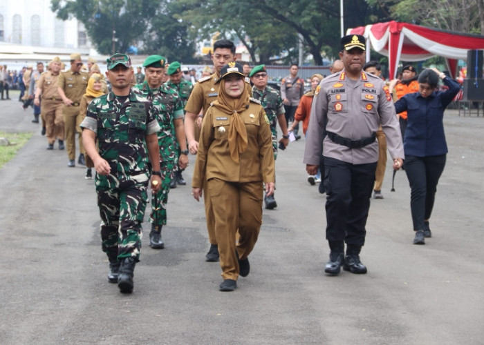Wali Kota Bandar Lampung Eva Dwiana Pimpin Apel Tiga Pilar