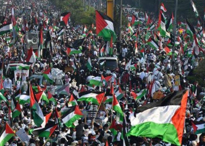 Warga Sidoarjo Peduli Palestina Menggelar Aksi Damai 