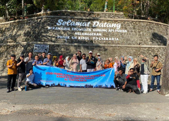 Studi Pembelajaran ke DIY, Diskoperindag Lampung Barat Bawa 15 Pelaku IKM 