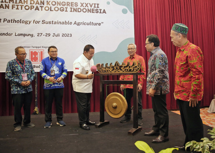 Gubernur Lampung Arinal Djunaidi Buka Seminar Ilmiah dan Kongres XXVII Perhimpunan Fitopatologi Indonesia