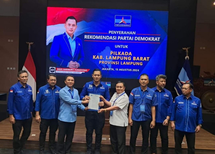 Partai Demokrat Resmi Usung Parosil Mabsus-Mad Hasnurin di Pilkada Lampung Barat 