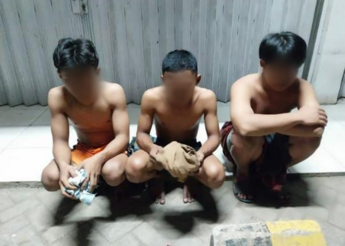 Bobol Minimarket, Tiga Remaja Ditangkap Warga yang Tengah Ronda Malam