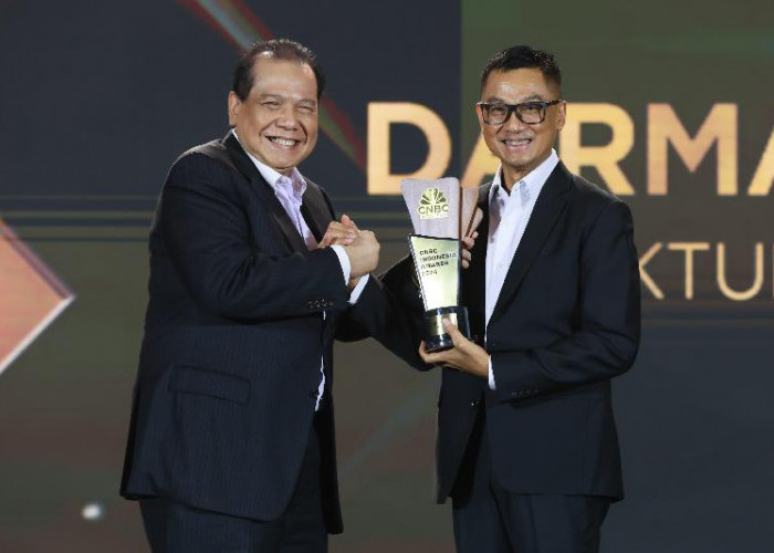 Dirut PLN Darmawan Prasodjo Kembali Dinobatkan Jadi CEO Of The Year 2024