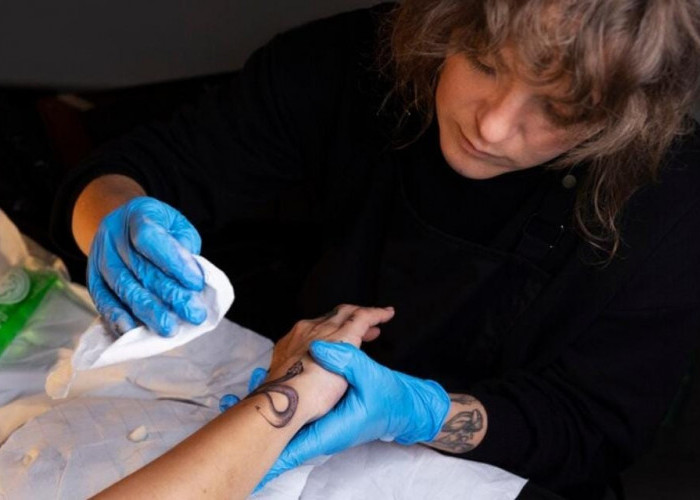 Proses Menghapus Tato: Metode, Langkah, Hasil, dan Dampaknya