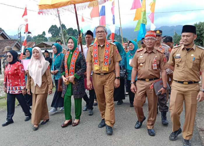 Giliran Pekon Muara Jaya II dan Simpang Sari Diberikan Penilaian EPP Tingkat Kabupaten
