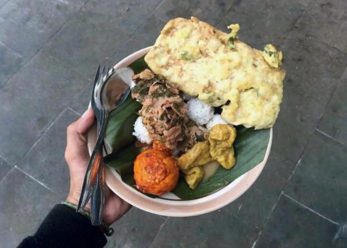 Nasi Penggel, Sajian Tradisional Jawa yang Sederhana namun Sarat Makna