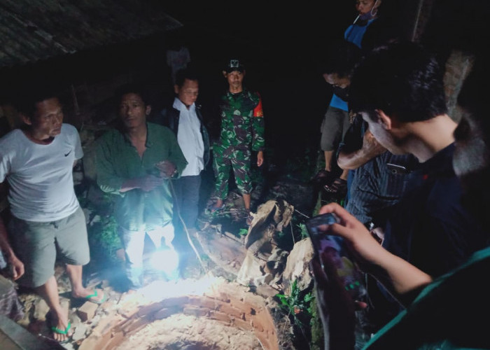 Bongkar Septic Tank Rumah Korban Pembunuhan, Ini yang Ditemukan Polisi