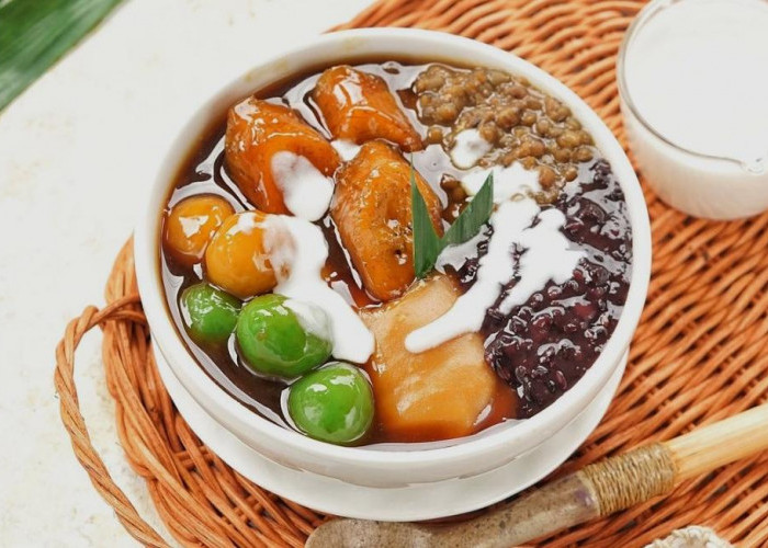 Bubur Kampiun: Perpaduan Rasa Manis Legendaris dari Ranah Minang