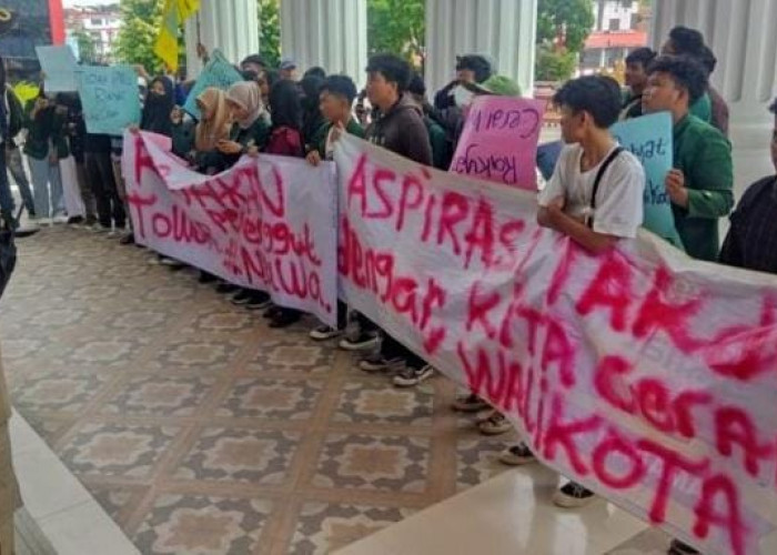 Warga Sukabumi Bersama KAMU Lampung Gelar Aksi Protes
