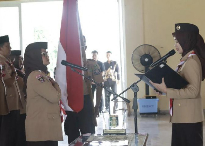 Jihan Nurlela Lantik Ela Siti Nuryamah sebagai Ketua Mabicab Pramuka Lampung Timur