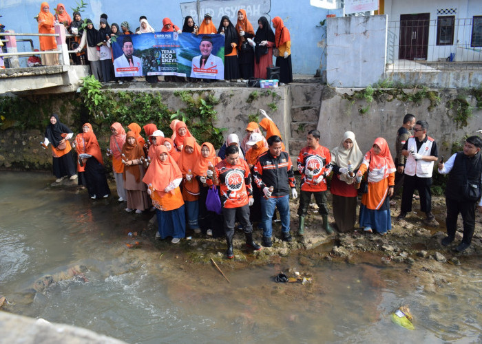 Milad ke-24 PKS, DPD Bandar Lampung Tebar Eco Enzyme