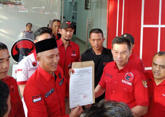 Parosil Harus Tuntaskan 3 Tugas dari DPP PDIP Jika Ingin Diusung di Pilkada Lampung Barat