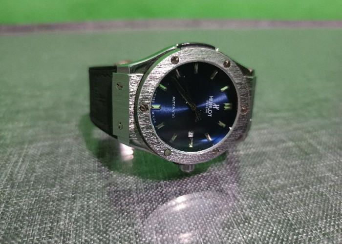 Cara Menentukan Merek Jam Tangan yang Layak Jadi Investasi