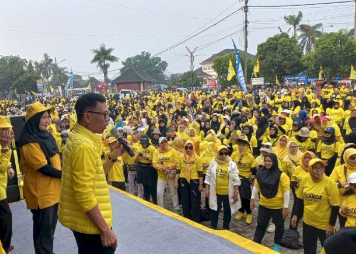 Pecahkan Rekor MURI, Ribuan Warga Lampung Antusias Ikuti Senam HUT Ke-60 Partai Golkar