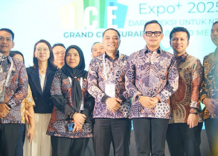 Wali Kota Bandar Lampung Hadiri Munas VII APEKSI 2025 di Surabaya