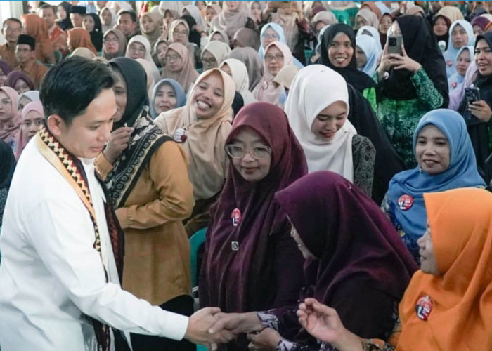 Bupati Egi Dorong Guru Adaptif Hadapi Era AI: Inspirasi Tak Bisa Digantikan Teknologi