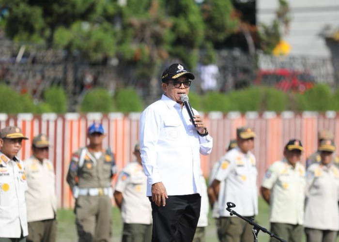 Pj Gubernur Samsudin Tekankan Pentingnya Peran Satpol PP Dalam Menjaga Ketertiban 