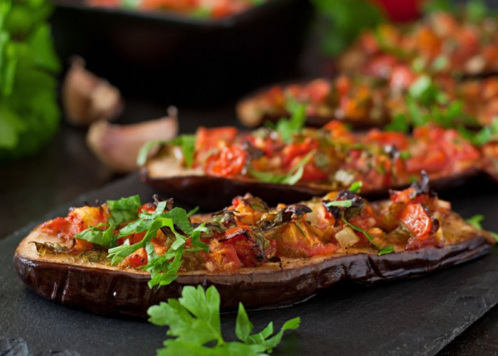 5 Teknik Memasak Terong yang Lebih Sehat dan Minim Minyak