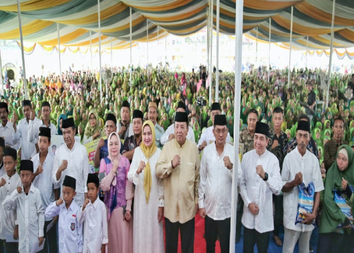 Gubernur Arinal Hadiri Pengajian Akbar Bersama Ribuan Masyarakat Kabupaten Lampung Utara 