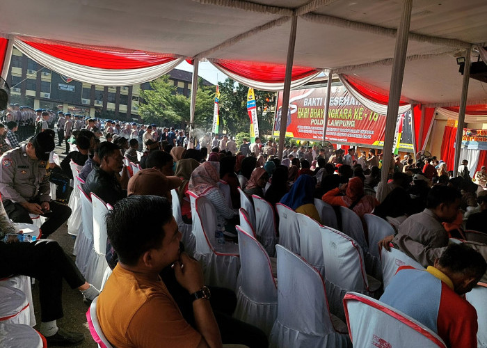 Ratusan Masyarakat Antusias Ikuti Bhakti Kesehatan yang Digelar Polda Lampung