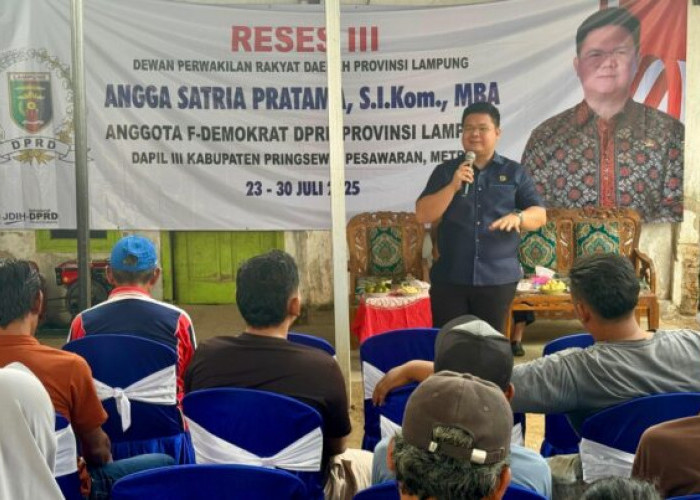 Angga : Serap Aspirasi Sekaligus Berikan Mesin Sedot Air untuk Warga Pringsewu