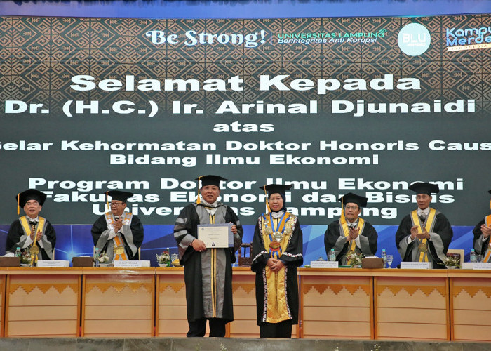 Gubernur Arinal Raih Gelar Doktor Honoris Causa dari Universitas Lampung 