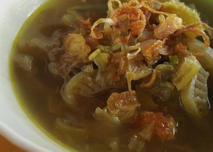 Jukut Ares: Sayur Tradisional Bali Berbahan Batang Pisang yang Kaya Makna