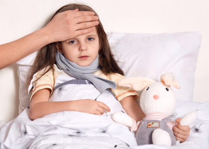 Cegah Kejang Saat Demam: Panduan Lengkap Orang Tua Menangani Demam pada Anak