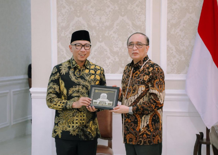 Ketua MA RI Berkunjung ke Lampung, Gubernur Mirza Sambut Hangat di Mahan Agung