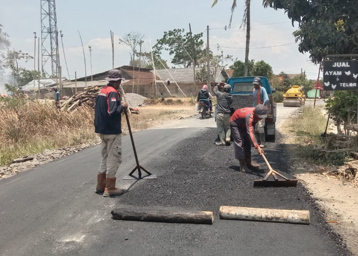 Jalan Poros Giham-Pahayu Jaya Dapat Pemeliharaan Senilai Rp 134 Juta