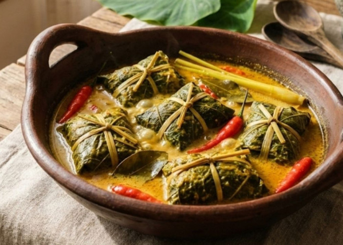 Buntil Daun Talas, Kuliner Tradisional Jawa yang Kaya Rasa dan Sarat Makna