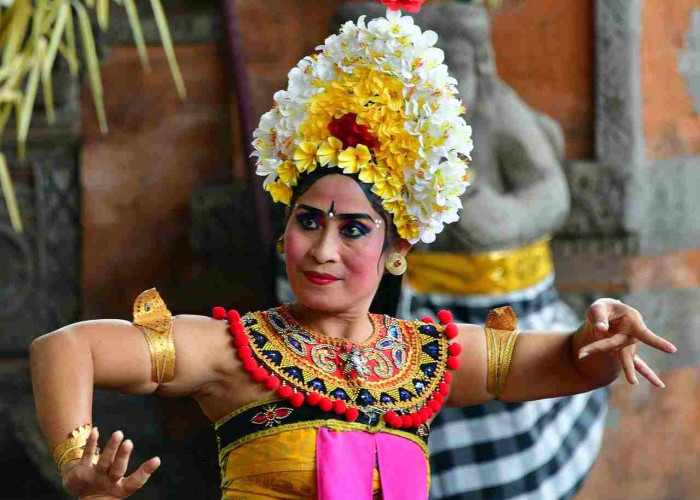 Ragam Budaya Indonesia : Jelajahi Tradisi Unik di Berbagai Daerah