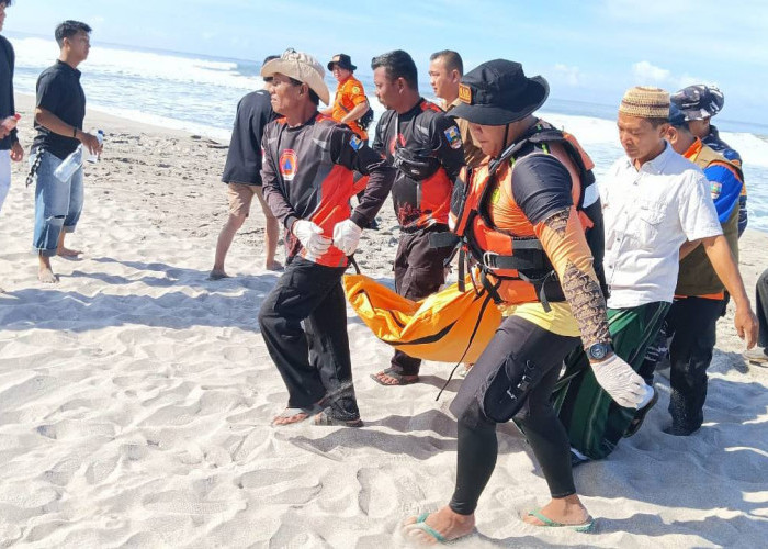 Satu Korban Tenggelam di Pantai Mandiri Ditemukan, Dua Lainnya Masih Dicari